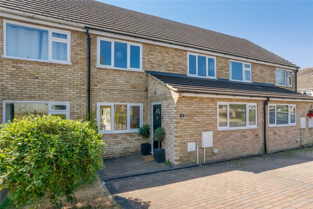 Dorn Close, Middle Barton, Chipping Norton, Oxfordshire, OX7 7HD