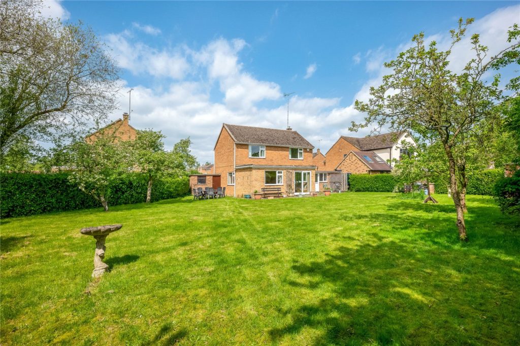 Broad Close, Barford St Michael, Banbury, Oxfordshire, OX15 0RW