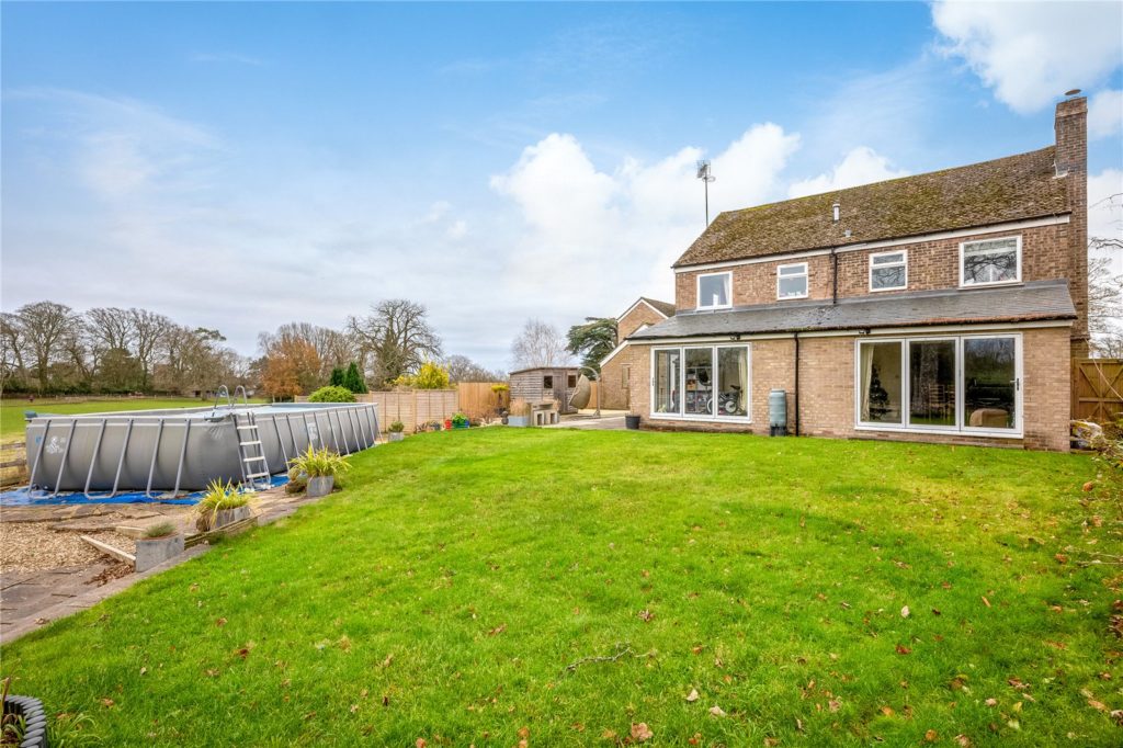 Grange Park, Steeple Aston, Bicester, OX25 4SR