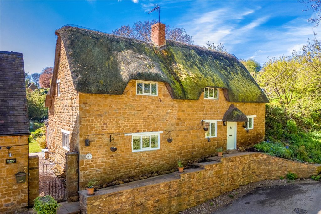 Shotteswell, Banbury, Oxfordshire, OX17 1HU