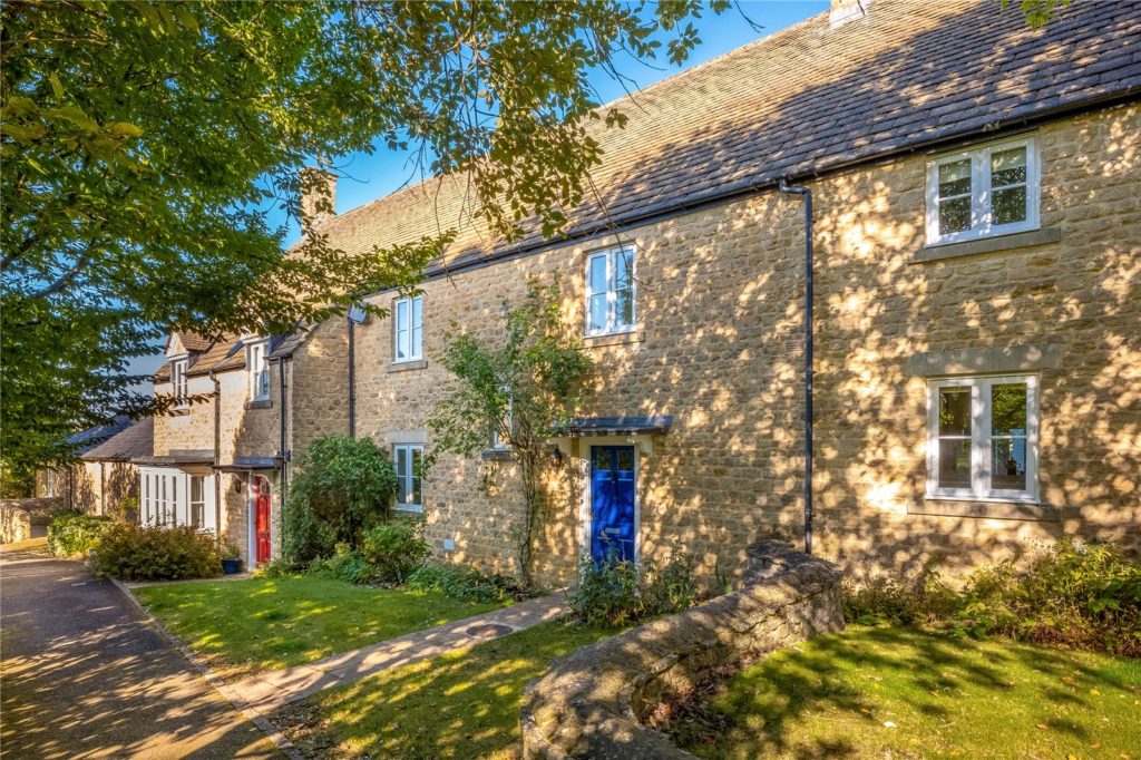 The Playing Close, Charlbury, Chipping Norton, Oxfordshire, OX7 3RJ