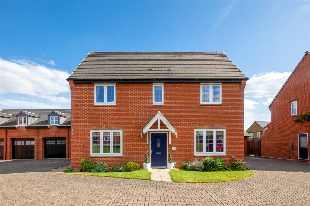 Tarvers Way, Adderbury, Banbury, Oxon, OX17 3FR